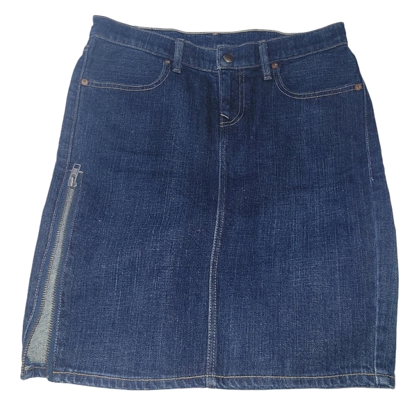 Levi's Denim Skirt Sz.28 - Picture 1 of 5